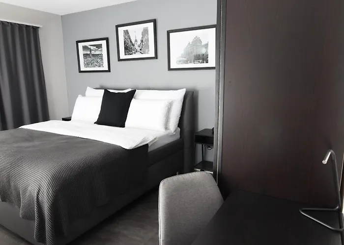 Armotti Weissenbuehl * ベルン