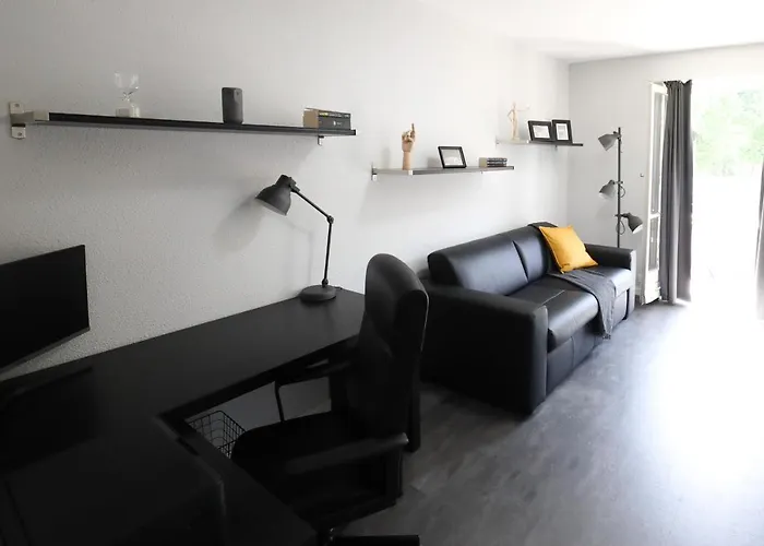 Armotti Weissenbuehl * ベルン